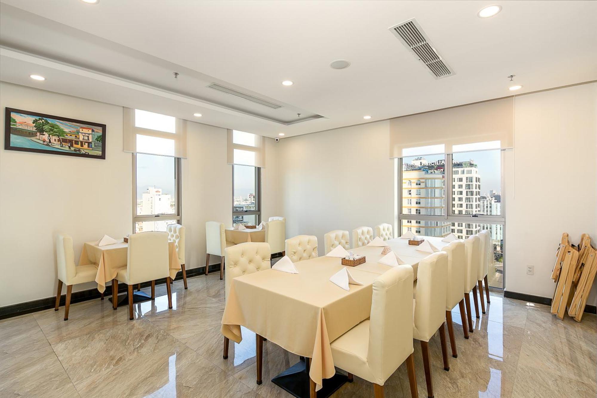 Tamarind Danang Beach Hotel Екстер'єр фото