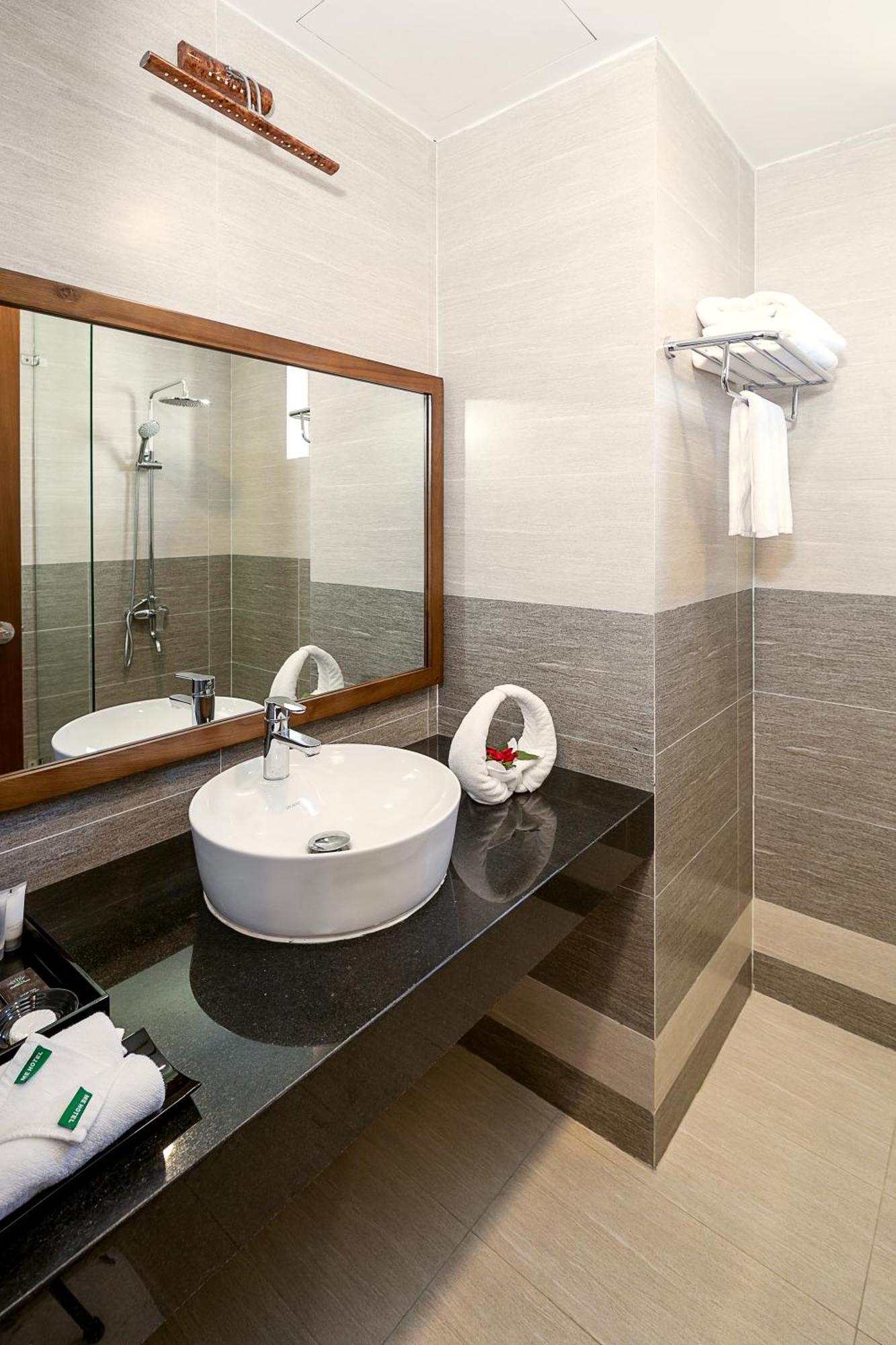 Tamarind Danang Beach Hotel Екстер'єр фото