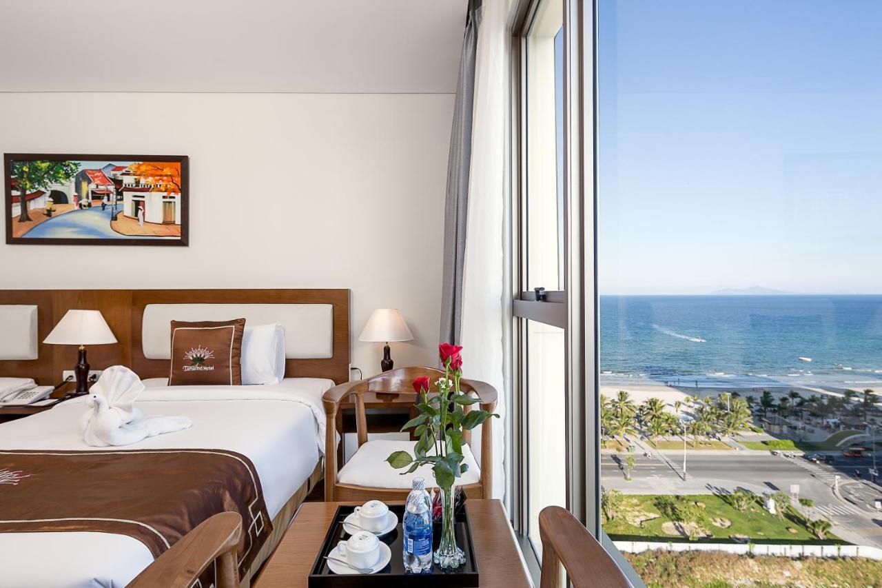 Tamarind Danang Beach Hotel Екстер'єр фото