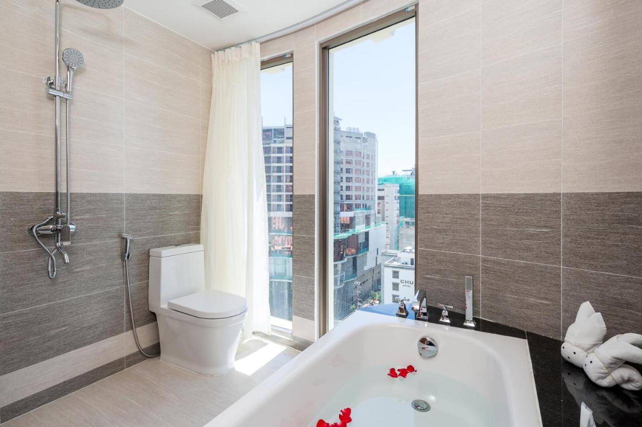Tamarind Danang Beach Hotel Екстер'єр фото