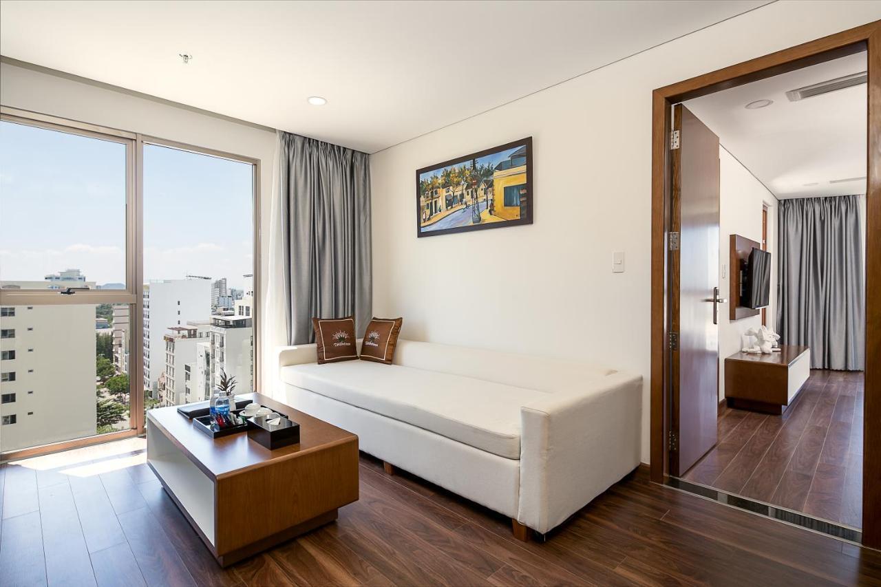 Tamarind Danang Beach Hotel Екстер'єр фото