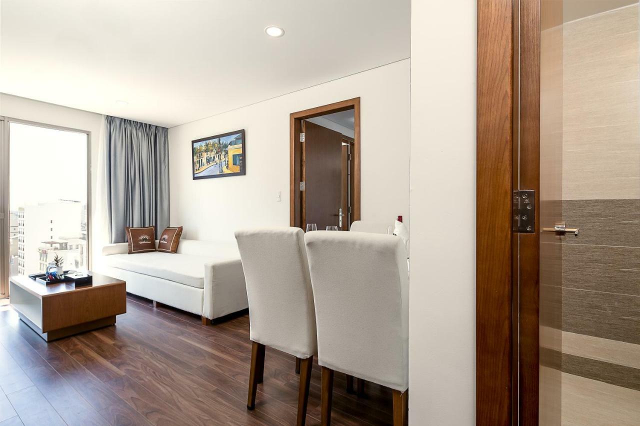 Tamarind Danang Beach Hotel Екстер'єр фото